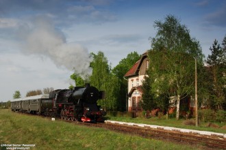 Składem z lat 80. i 90. po linii 371