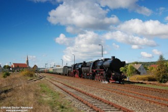 Parowozy w podwójnej trakcji na Ostbahnie